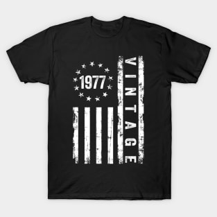 47 Years Old Gifts Vintage 1977 American Flag 47th Birthday T-Shirt